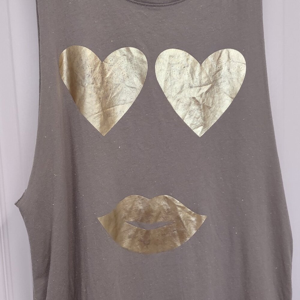 Only Have Eyes for ZW tank. Size Small, gold foil on tan. EUC